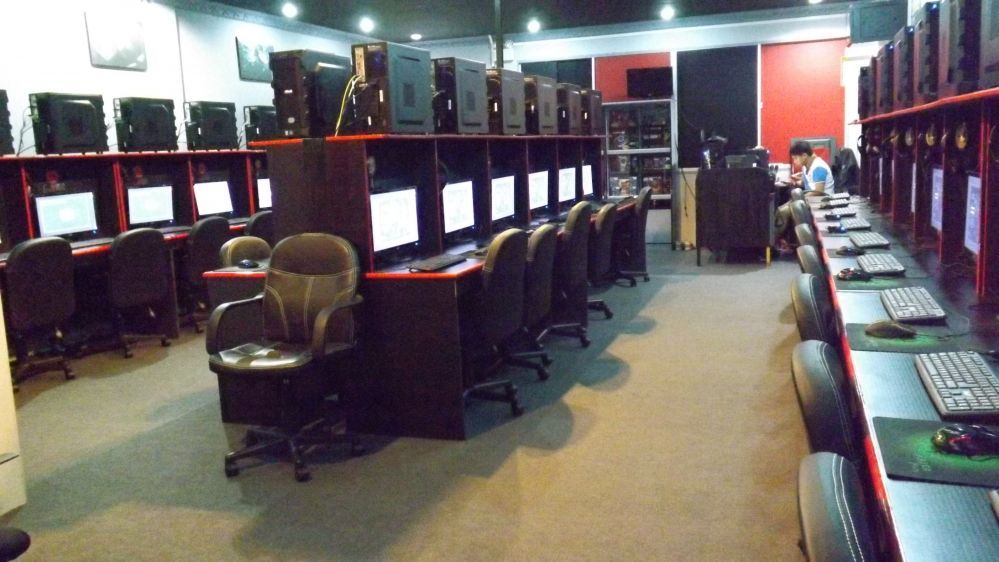 Brunei Darussalam Internet Cafe CCBoot Case